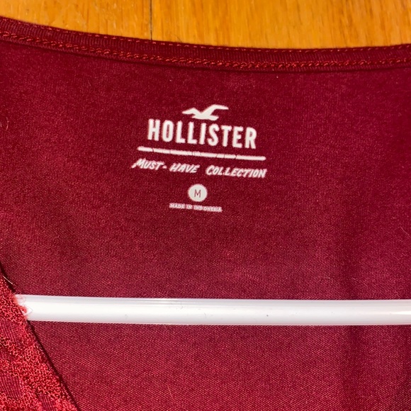 Hollister top - Picture 2 of 2